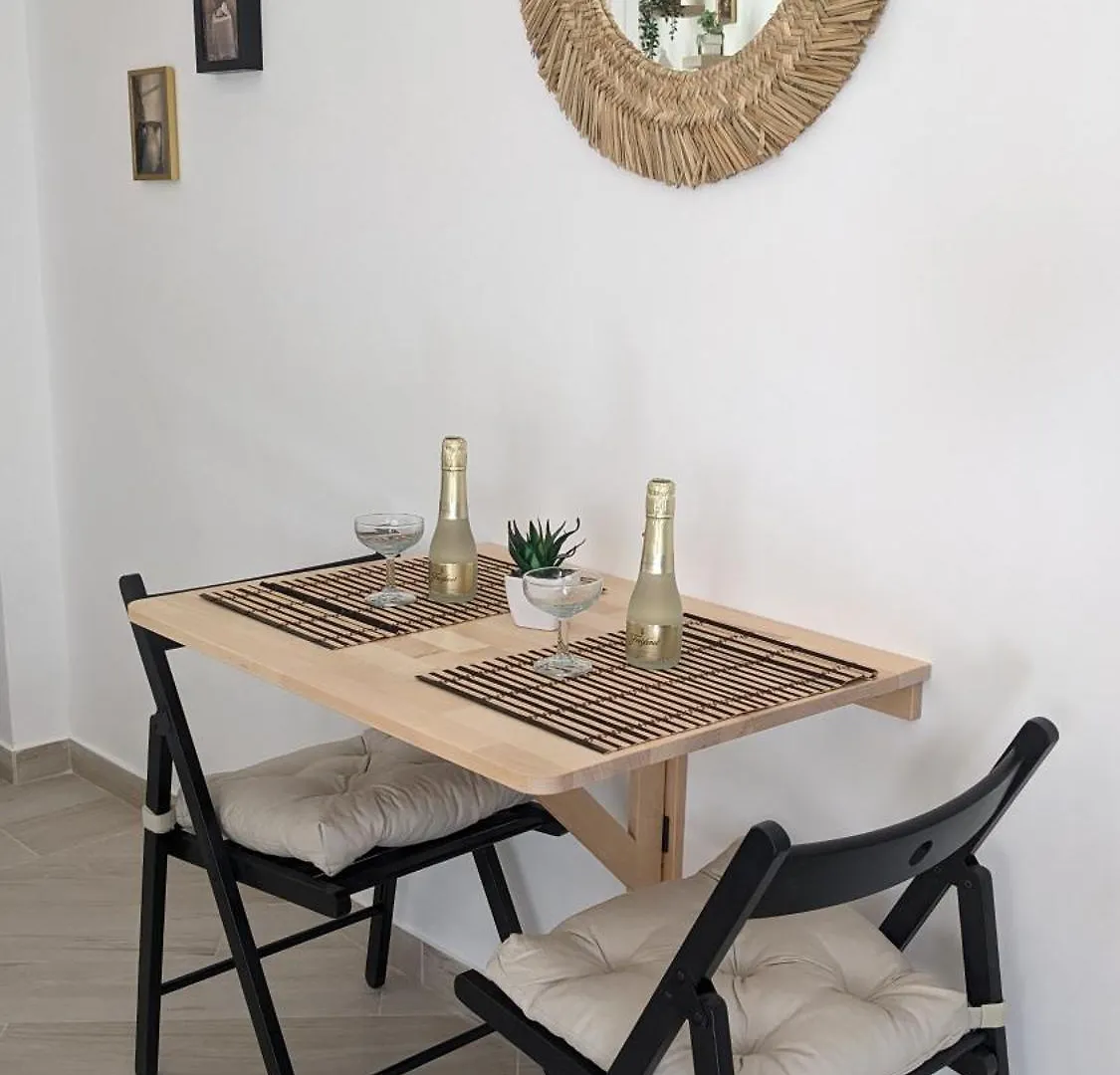 Estudio Con Piscina Y Parking, Playa A 4 Min A Pie, Tren A 2 Min Fuengirola